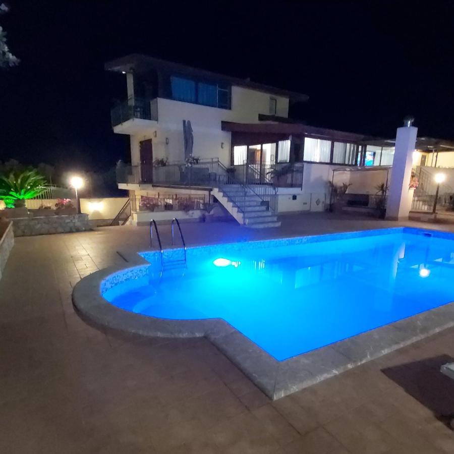 Villa Gloria Gaggi Exterior photo